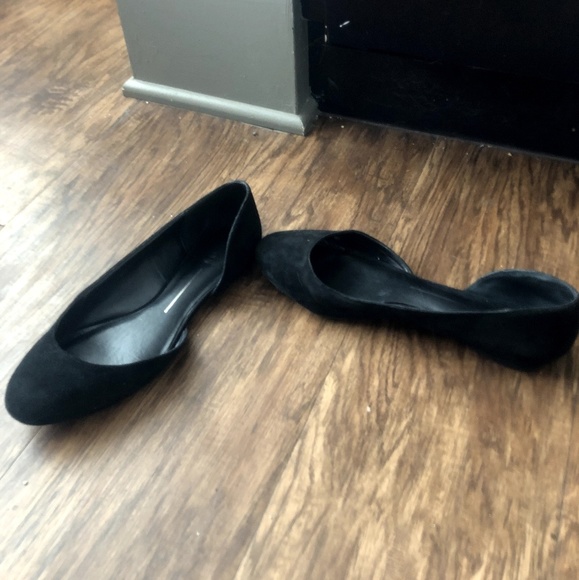 Shoes - Picture 2 of 4